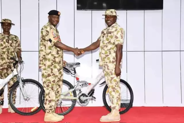 Army Rewards Soldiers With Bicycles, Cash For Good Conduct (Photos) Army Rewards Soldiers With Bicycles, Cash For Good Conduct (Photos)