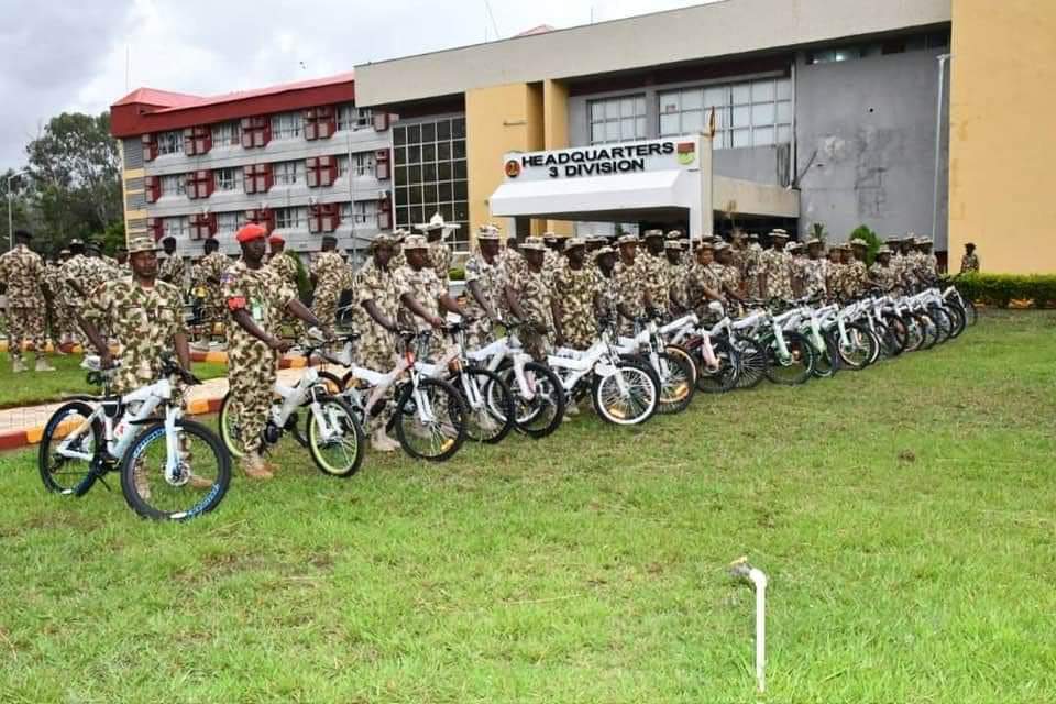Army Rewards Soldiers With Bicycles, Cash For Good Conduct (Photos)