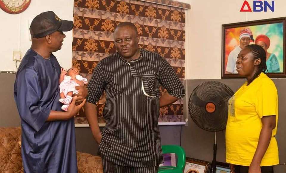 Abia Speaker Visits Journalist Whose Wife Delivers 1st Child After 11 Years In Marriage (PHOTOS)