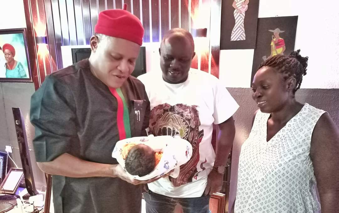 Abia Reps Member-Elect, Aguocha Visits Okali To Rejoice With Family On Birth Of Their Baby (Photos)