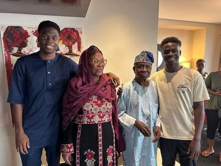 Arsenal's Bukayo Saka Visits Grandparents In Kwara