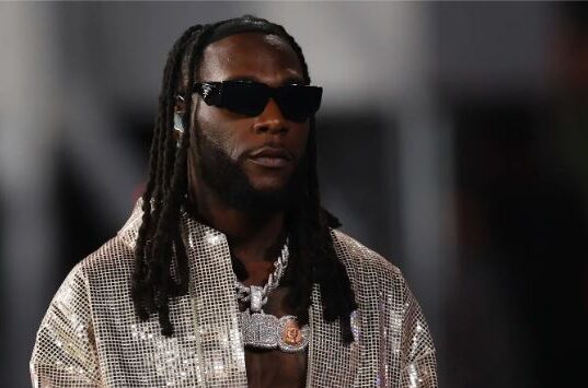 Burna Boy Previews New Single ‘Bundle By Bundle’, Dropping December 17 Burna Boy Previews New Single 'Bundle By Bundle', Dropping December 17