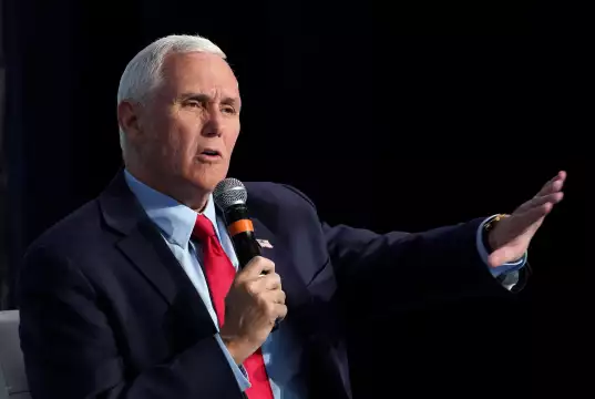 Ex-Vice-President Mike Pence joins White House Race Ex-Vice-President Mike Pence joins White House Race