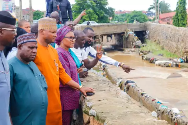 Senator Ireti Kingibe Visits Trademore Estate Lugbe, Sympathizes With Flood Victims (PHOTOS) Senator Ireti Kingibe Visits Trademore Estate Lugbe, Sympathizes With Flood Victims