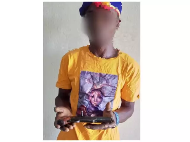 Police Arrest Teenage Suspect, Recover Pistol, Cult beret Police Arrest Teenage Suspect, Recover Pistol, Cult beret