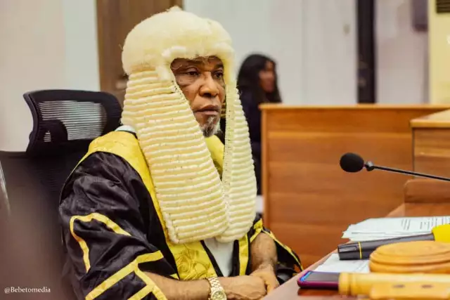 Crisis Brews In Abia Assembly As Speaker Suspends Plenary Abruptly Crisis Brews In Abia Assembly As Speaker Suspends Plenary Abruptly