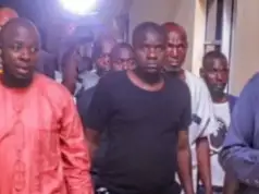 Zulum Fumes As He Pays Unscheduled Visit To Borno Hospital, Meets Wards In Darkness