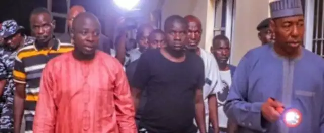 Zulum Fumes As He Pays Unscheduled Visit To Borno Hospital, Meets Wards In Darkness