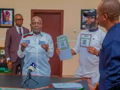 Gov. Otti Unveils Digital Tax Collection System For Transporters, Traders, It’ll Reduce Fraud Gov. Otti Unveils Digital Tax Collection System For Transporters, Traders, It'll Reduce Fraud