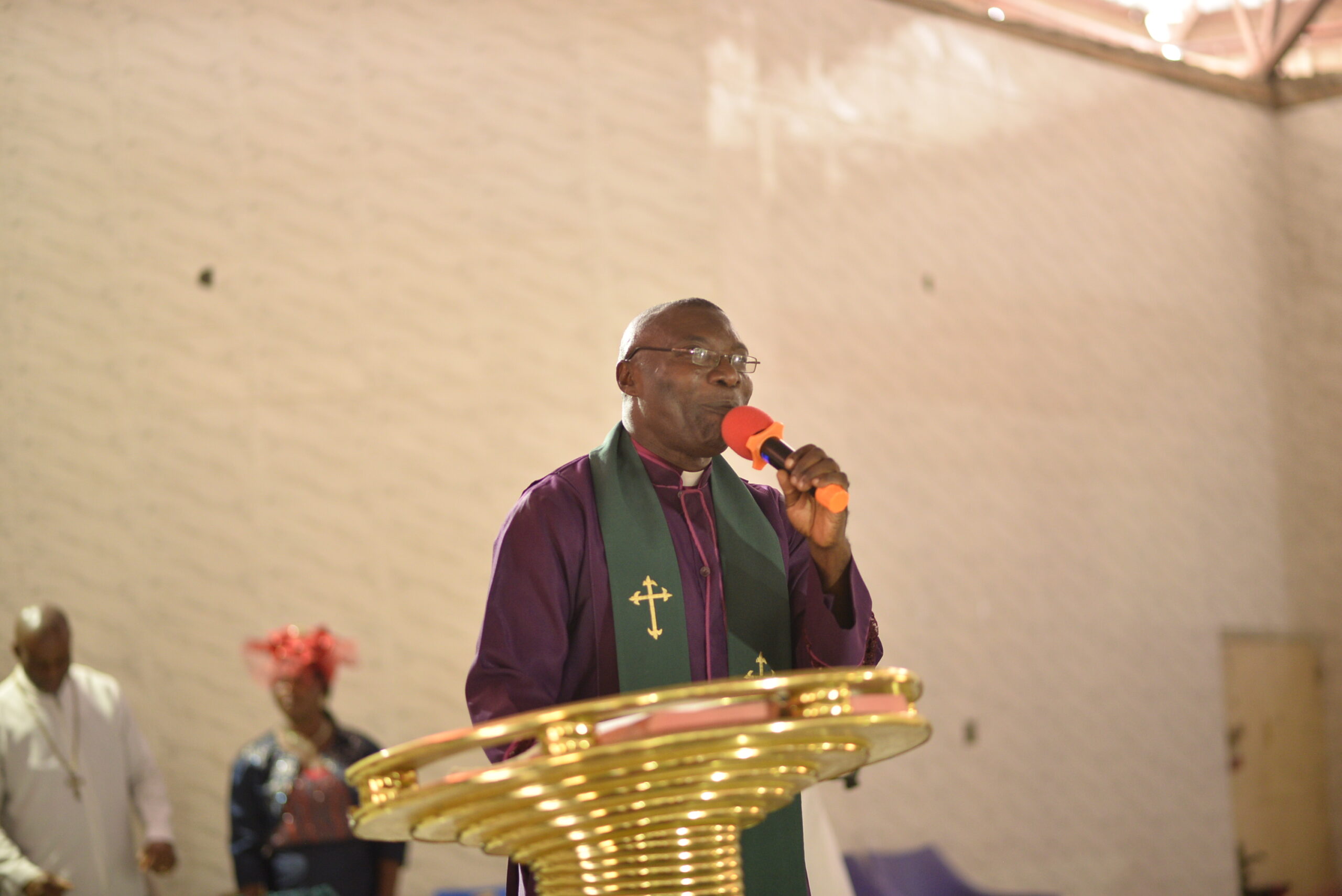 The minister in charge of the Presbyterian Church of Nigeria, Solid Rock Parish Umuahia Abia State, Rt. Rev. Ezera Ume