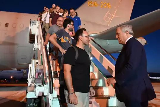 Niger Coup: Evacuated European Nationals Arrive In Paris And Rome Niger Coup: Evacuated European Nationals Arrive In Paris And Rome