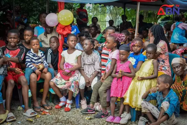 Lots Of Gifts As Back To School Carnival Holds In Umuahia (PHOTOS) Lots Of Gifts As Back To School Carnival Holds In Umuahia (PHOTOS)