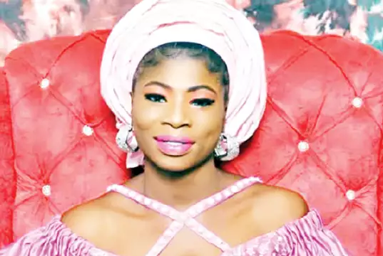 Businessman Smashes Wife’s Head Against Wall, Victim Dies Businessman Smashes Wife’s Head Against Wall, Victim Dies