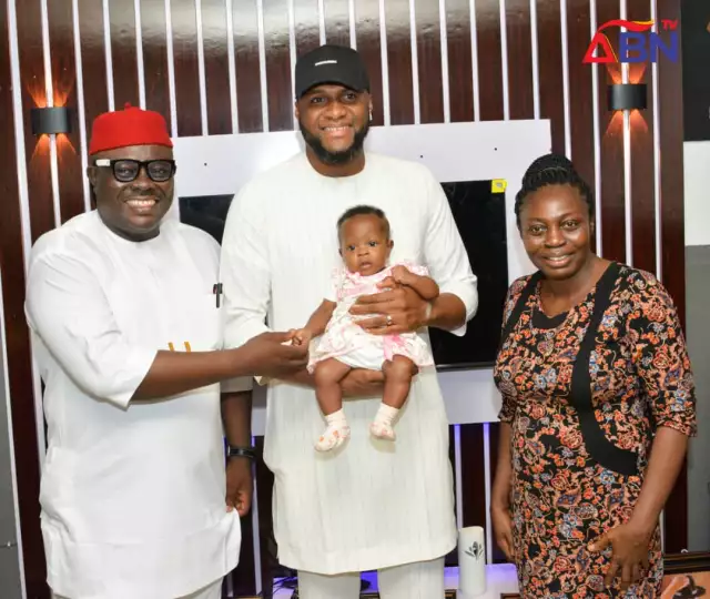 Chima Anyaso Visits Journalist Whose Wife Gave Birth After 11 Years Of Marriage (Photos+ Video) Chima Anyaso Visits Journalist Whose Wife Gave Birth After 11 Years
