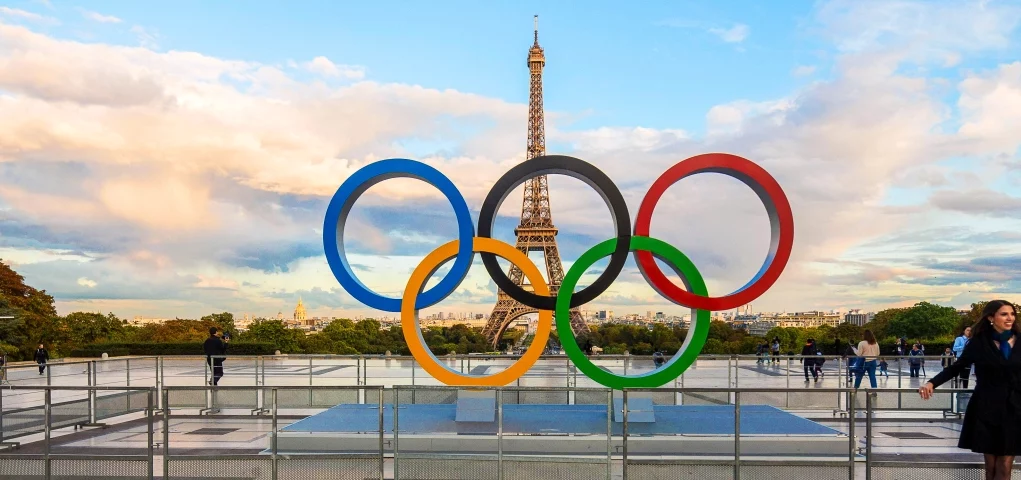 2024 Paris Olympics Shouldn't Feature The Russian Flag, Macron Fumes