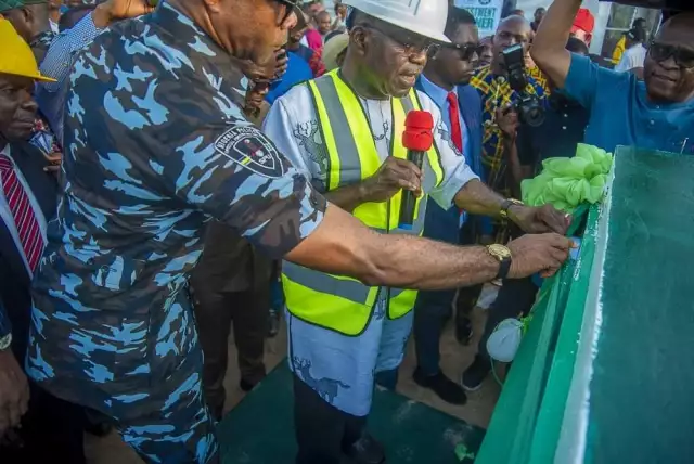 Gov. Otti Flags Off Owaza Industrial And Innovation Park, Says Abia New Investment Destination (Photos) Gov. Otti Flags Off Owaza Industrial And Innovation Park, Says Abia New Investment Destination (Photos)