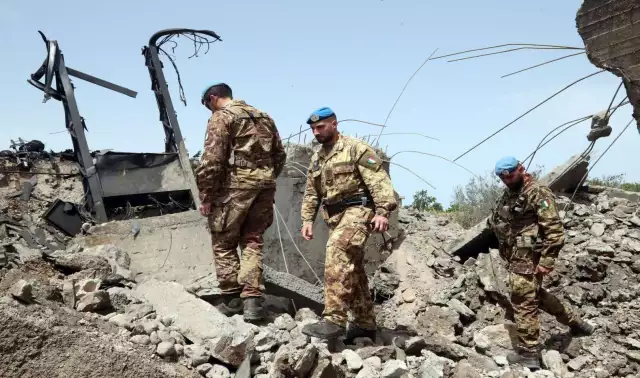 Israel Occupies Gaza As Hamas Vows To Kill Hostages Israel Occupies Gaza As Hamas Vows To Kill Hostages