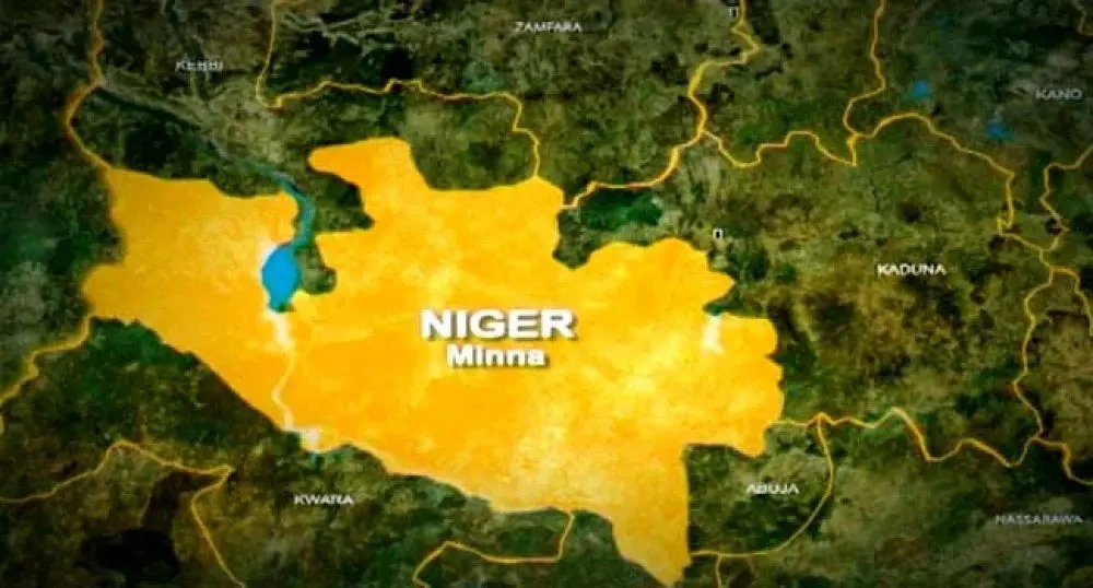 Auto Crash Claims 17 Lives In Niger