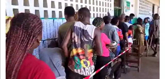 Stay Away From Violence, ECOWAS Cautions As Liberians Await Results Of Presidential Election