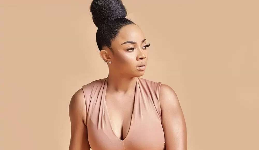 Don't Ask Of Your Boyfriend What You can't Afford: Toke Makinwa