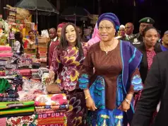 First Lady Launches Market-Moni Scheme, Gives Cheques To Beneficiaries In Abuja First Lady Launches Market-Moni Scheme, Gives Cheques To Beneficiaries In Abuja