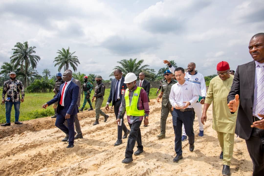 Gov. Otti Takes Inspection Tour Of Aba-Port Harcourt Expressway Reconstruction Project (Photos)