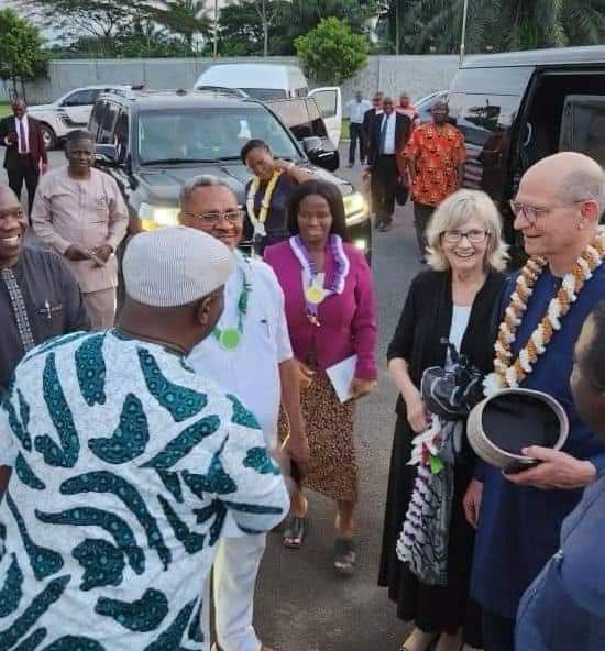 Ikpeazu Welcomes Pastor Ted Wilson, World President Of SDA Church To Umuobiakwa