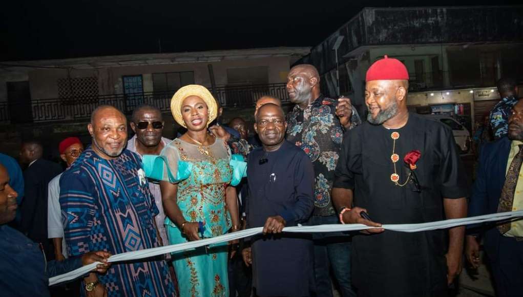 Gov. Otti Says 2024 Budget Will Give Abians Freedom To Fly As He Commissions Street Lights In Aba