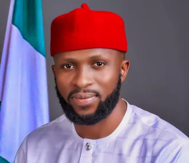 Former Abia Assembly Aspirant, Ifeanyi Ogbonna Dumps APGA, Decamps To APC Former Abia Assembly Aspirant, Ifeanyi Ogbonna Dumps APGA, Decamps To APC