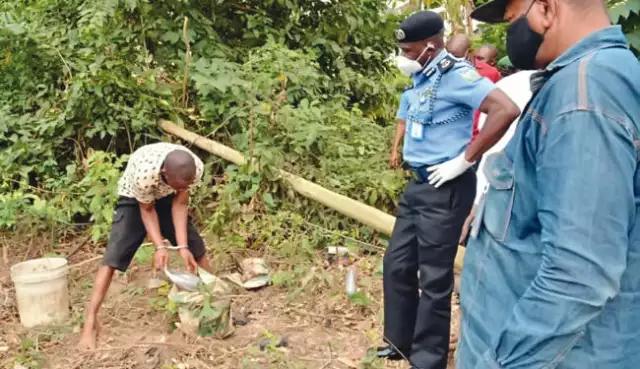 Suspected Ritualist Who Beheaded OAU Student Says He Learnt Using Human Head For Money On Facebook I Learnt Using Human Head For Money Rituals On Facebook — Man Who Beheaded OAU Student