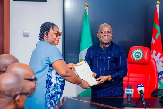 I’ll Make ABSU The Envy Of Other Nigerian Tertiary Institutions, Gov. Otti Vows I'll Make ABSU The Envy Of Other Nigerian Tertiary Institutions, Gov. Otti Vows