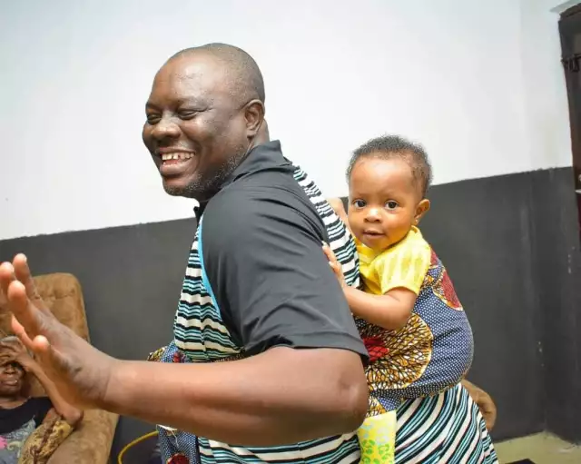 Nigerian Man Who Welcomed First Child After 12 Years In Marriage Shows How He’s Taking Care Of The Baby (Photos, Video) Nigerian Man Who Welcomed First Child After 12 Years In Marriage Shows How He's Taking Care Of The Baby (Photos, Video)