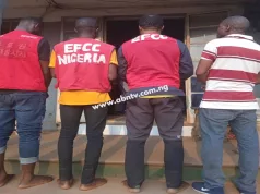 Police Arrest 5 Robbery Suspects Who Pretended To Be EFCC Officials In Abia Police Arrest 5 Robbery Suspects Who Pretended To Be EFCC Officials In Abia