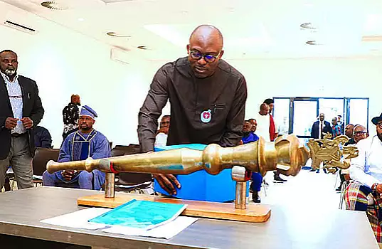Court Voids Passage Of Rivers Budget By Pro-Fubara Lawmakers Gov. Fubara Arrives Rivers Assembly Quarters To Present 2025 Budget But Meets Locked Gate (Video)