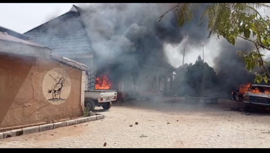 Plateau Women Burn Down Traditional Ruler's Home Over Alleged Involvement In Killings