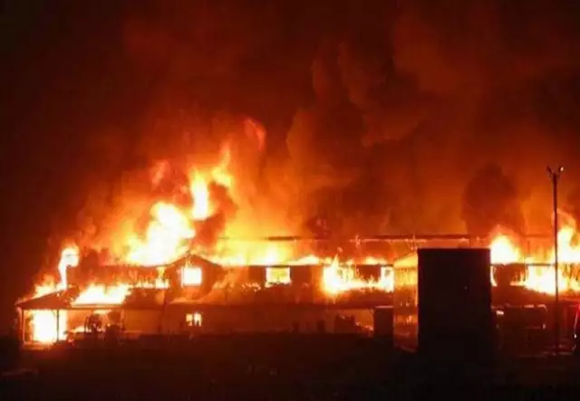 Fire Guts Offices In Female Hostel At UI Fire Guts Offices In Female Hostel At UI
