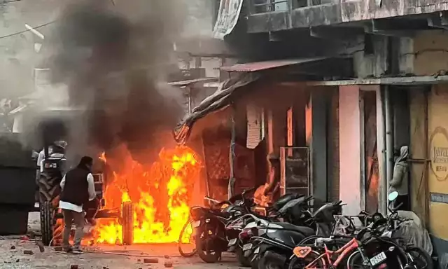 India’s Conflicts Generated By Demolition Of Mosque, Religious School Claims 5 Lives India's Conflicts Generated By Demolition Of Mosque, Religious School Claims 5 Lives