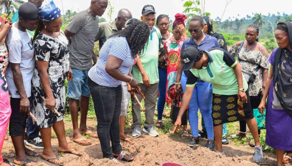 Foundation Empowers 615 Farmers in Abia Community