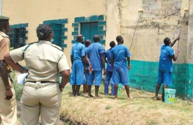 Panic As Over 100 Inmates Escape Suleja Prisons