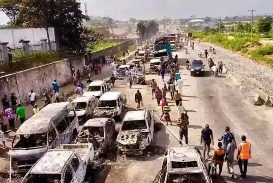 Tragedy In Rivers: Pregnant Woman, Others Lose Their Lives in Devastating Fire Incident (Photos, Video) Tragedy In Rivers: Pregnant Woman, Others Lose Their Lives in Devastating Fire Incident (Photos, Video)