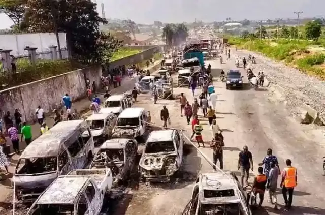 Tragedy In Rivers: Pregnant Woman, Others Lose Their Lives in Devastating Fire Incident (Photos, Video) Tragedy In Rivers: Pregnant Woman, Others Lose Their Lives in Devastating Fire Incident (Photos, Video)