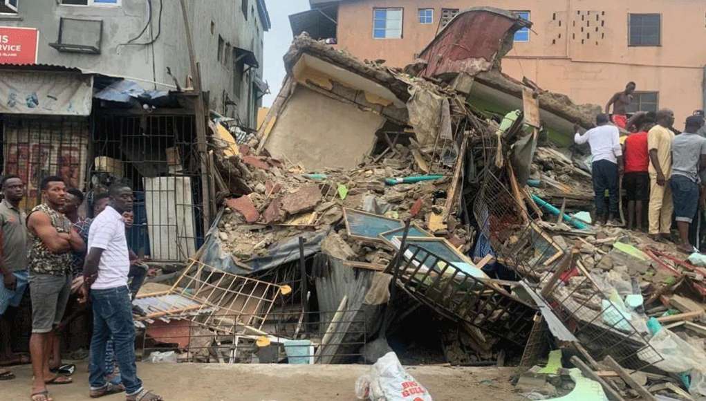 Many Trapped As 2-Storey Building Collapse In Lagos