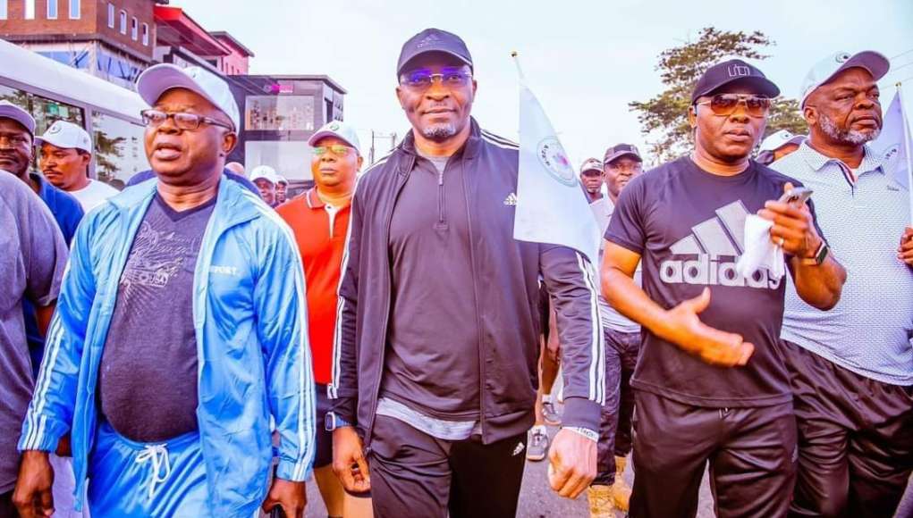 PHOTOS: Deputy Speaker, Benjamin Kalu, Onwusibe, Ohajuruka, Onuigbo, Others File Out For Abia Road Walk Festival & 1k Man Match