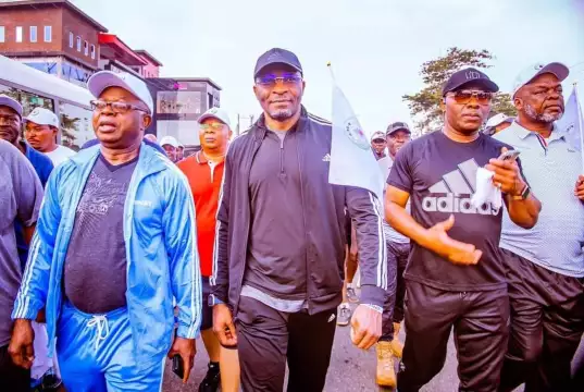 PHOTOS: Deputy Speaker, Benjamin Kalu, Onwusibe, Ohajuruka, Onuigbo, Others File Out For Road Walk Festival & 1k Man Match In Umuahia PHOTOS: Deputy Speaker, Benjamin Kalu, Onwusibe, Ohajuruka, Onuigbo, Others File Out For Abia Road Walk Festival & 1k Man Match