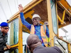 Gov. Otti Flags Off Reconstruction Of Osisioma-Ekeakpara Road, Pledges To Restore Aba’s Lost Glory (Photos) Gov. Otti Flags Off Reconstruction Of Osisioma-Ekeakpara Road, Pledges To Restore Aba's Lost Glory (Photos)