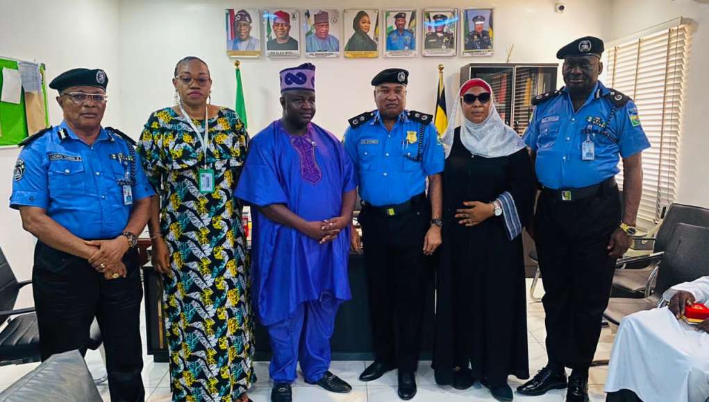 PCRC National Chairman Pays Courtesy Visit To Abia CP Onwuemelie (Photos)