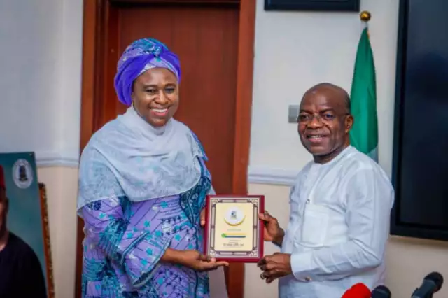 FG Hails Gov. Otti Over Efforts To Resolve Challenges In Abia Health Sector FG Hails Gov. Otti Over Efforts To Resolve Challenges In Abia Health Sector
