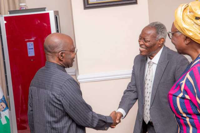 There's A Shining Bright Light In Abia, Kumuyi Says In Meeting With Governor Otti