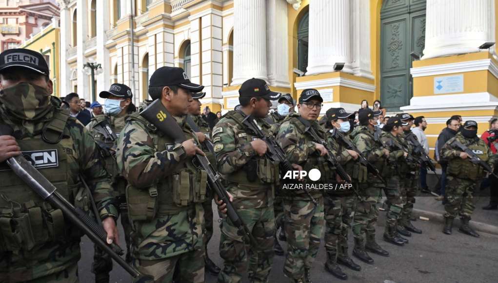 Two Bolivian Army Leaders Arrested After Coup Attempt