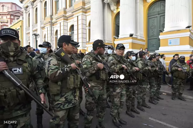Two Bolivian Army Leaders Arrested After Coup Attempt Two Bolivian Army Leaders Arrested After Coup Attempt